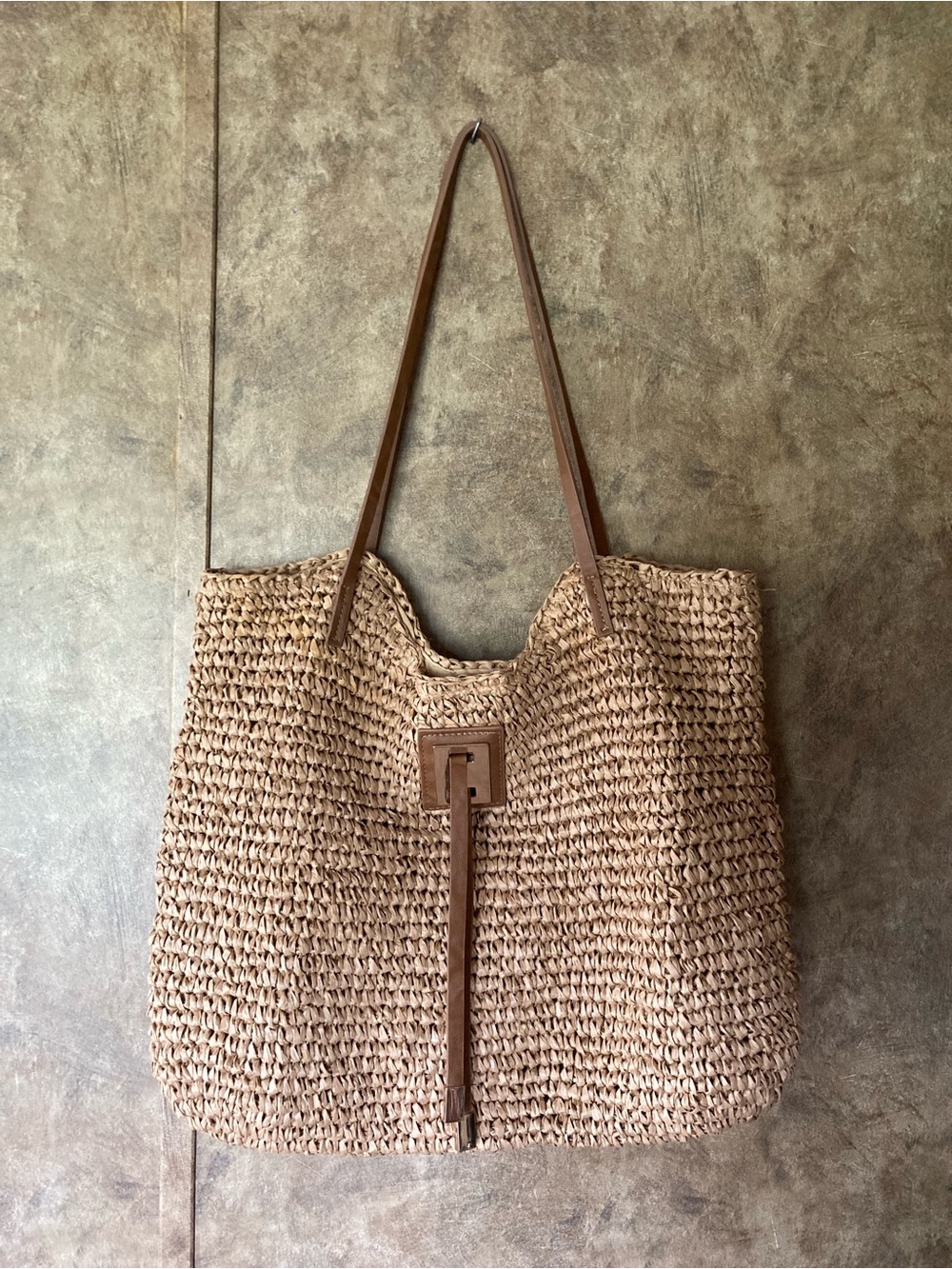 Studio Collection Medium Woven Straw Tote Handbag + Gold Hardwear - Picture 2 of 9